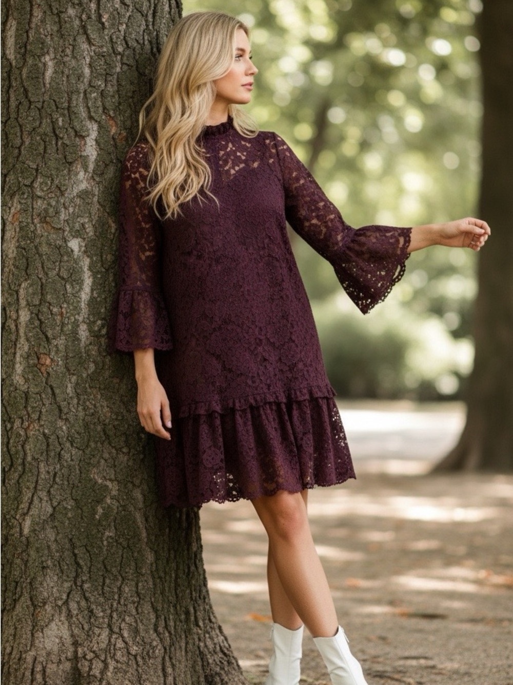 H&M Short Wide Cut Burgandy Dress Size Medium